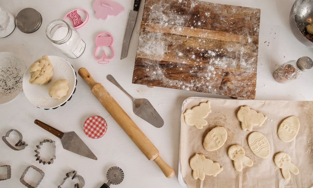 How-to-Clean-Sticky-Silicone-Bakeware